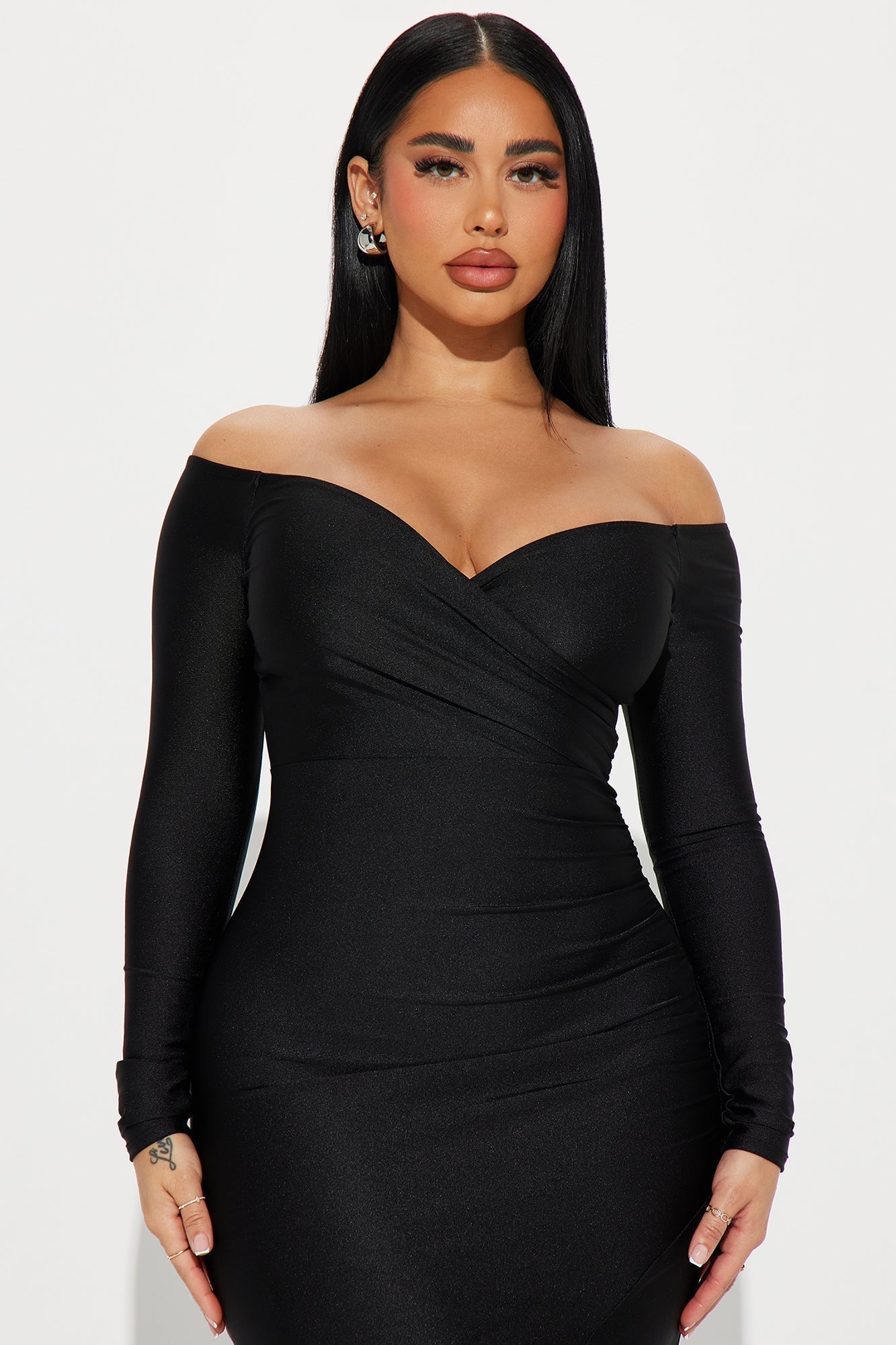 Kellie Tricot Gown - Black