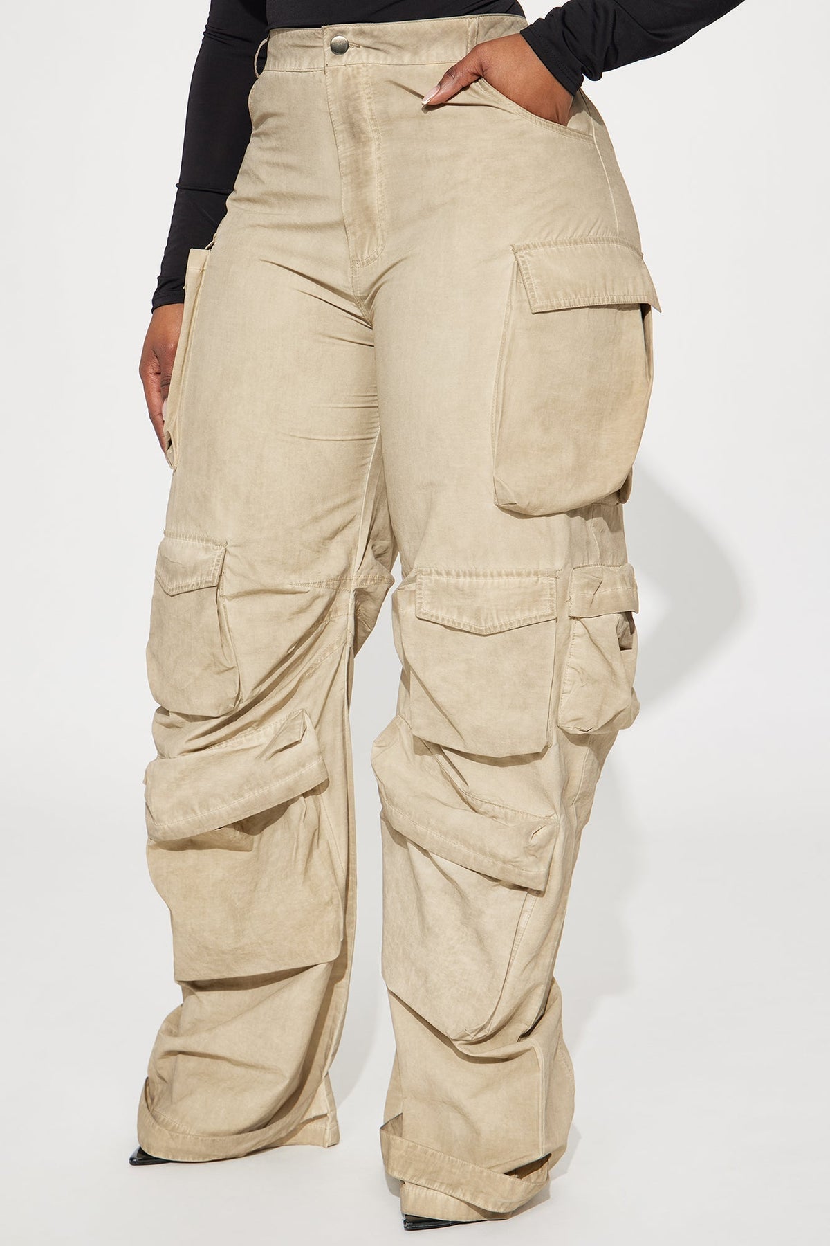 Talk It Up Oversized Distressed Washed Cargo Pant - Khaki