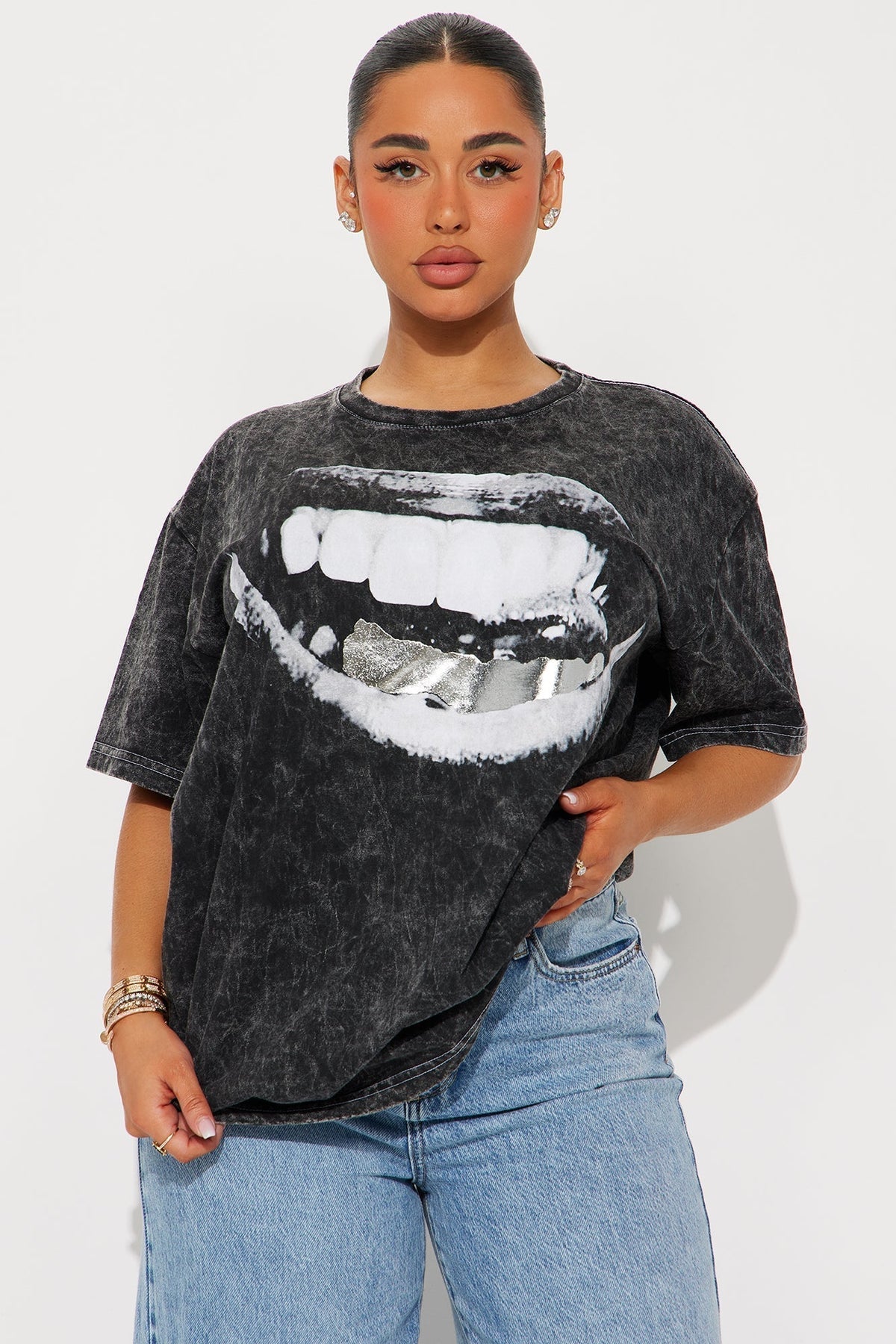 Stop & Stare Grillz Washed Oversized Tee - Black