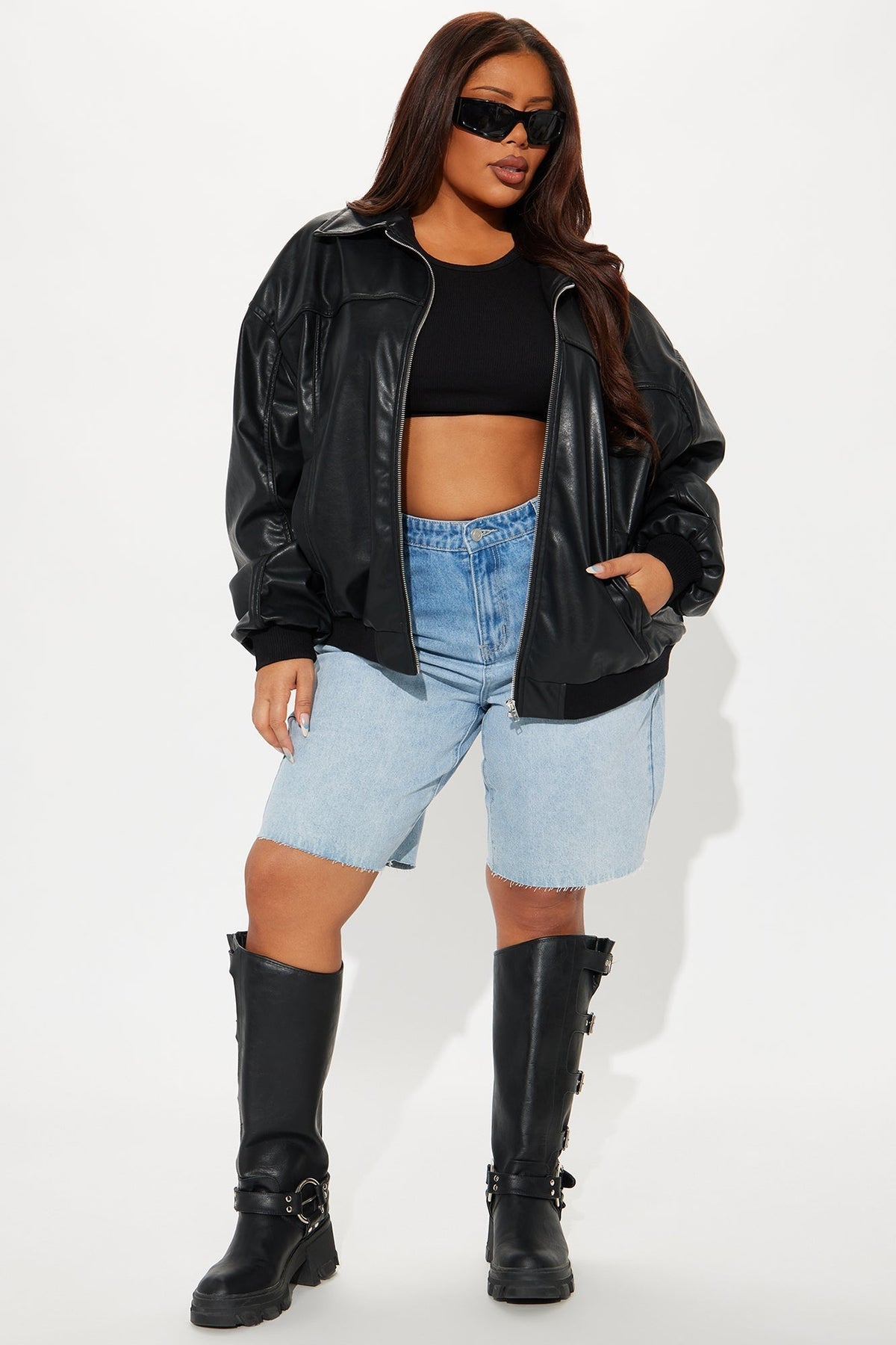 Coastal Classic Bermuda Denim Shorts - Light Wash