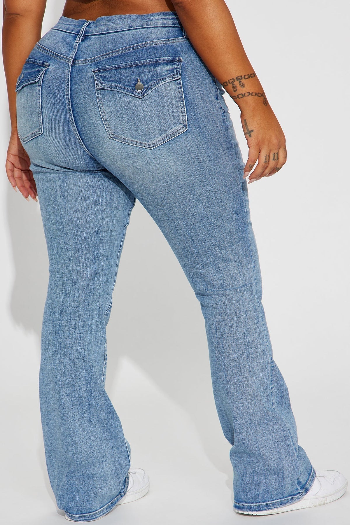 Right On Time Stretch Bootcut Jean - Medium Wash