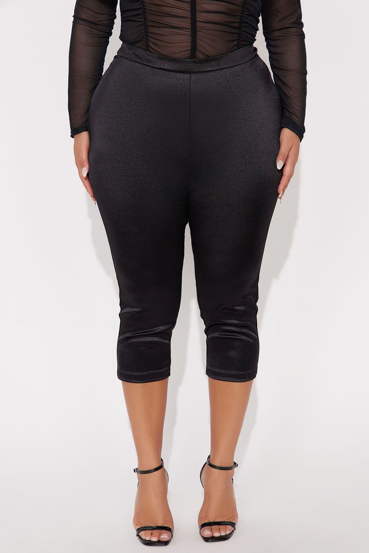 Selene Satin Capri Pant 21″ - Black