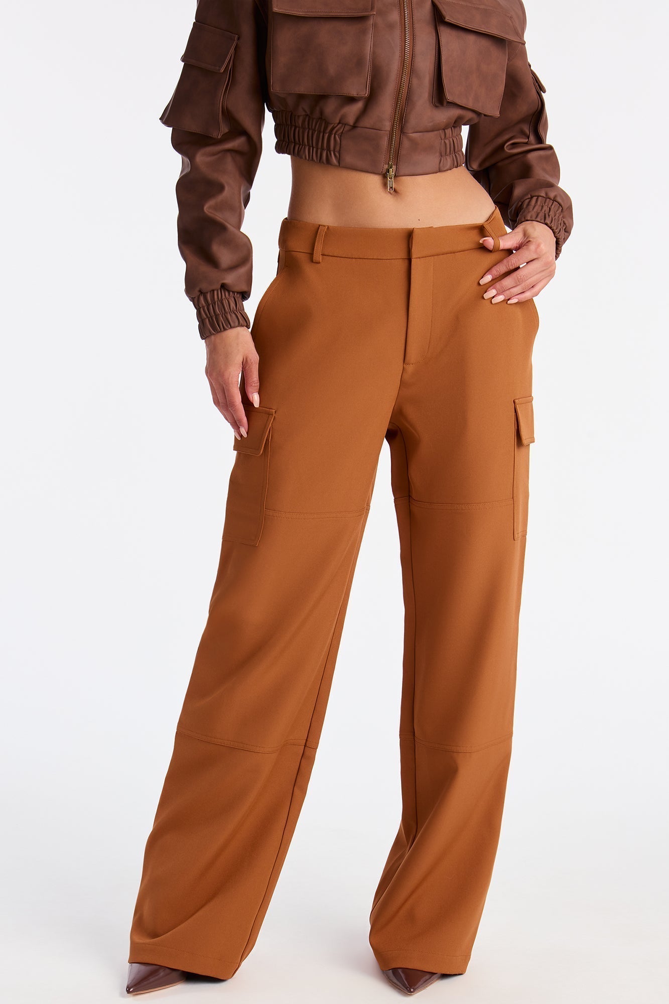 No Chill Wide Leg Cargo Pant 32″ - Cognac