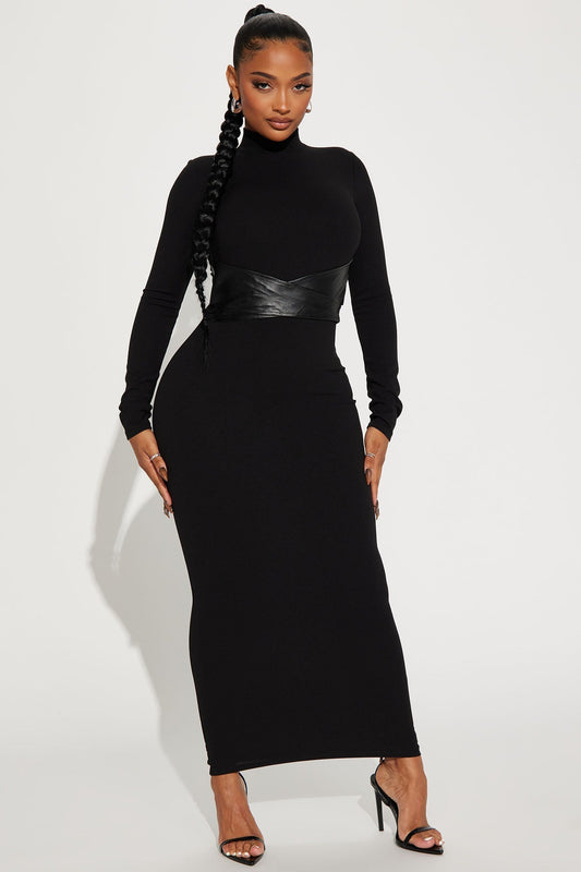 Brianna Belted Maxi Dress - Black