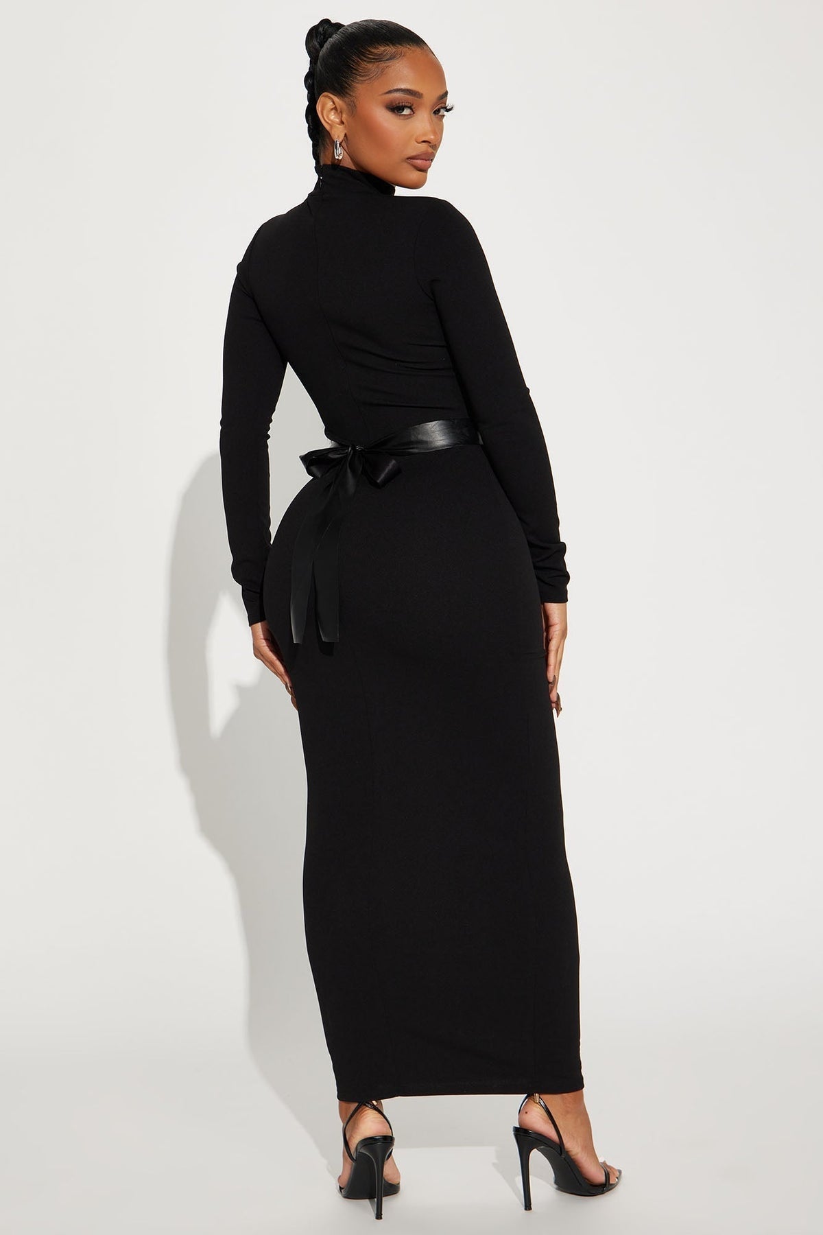 Brianna Belted Maxi Dress - Black
