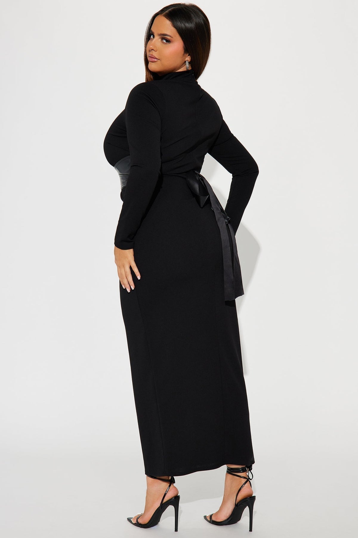 Brianna Belted Maxi Dress - Black