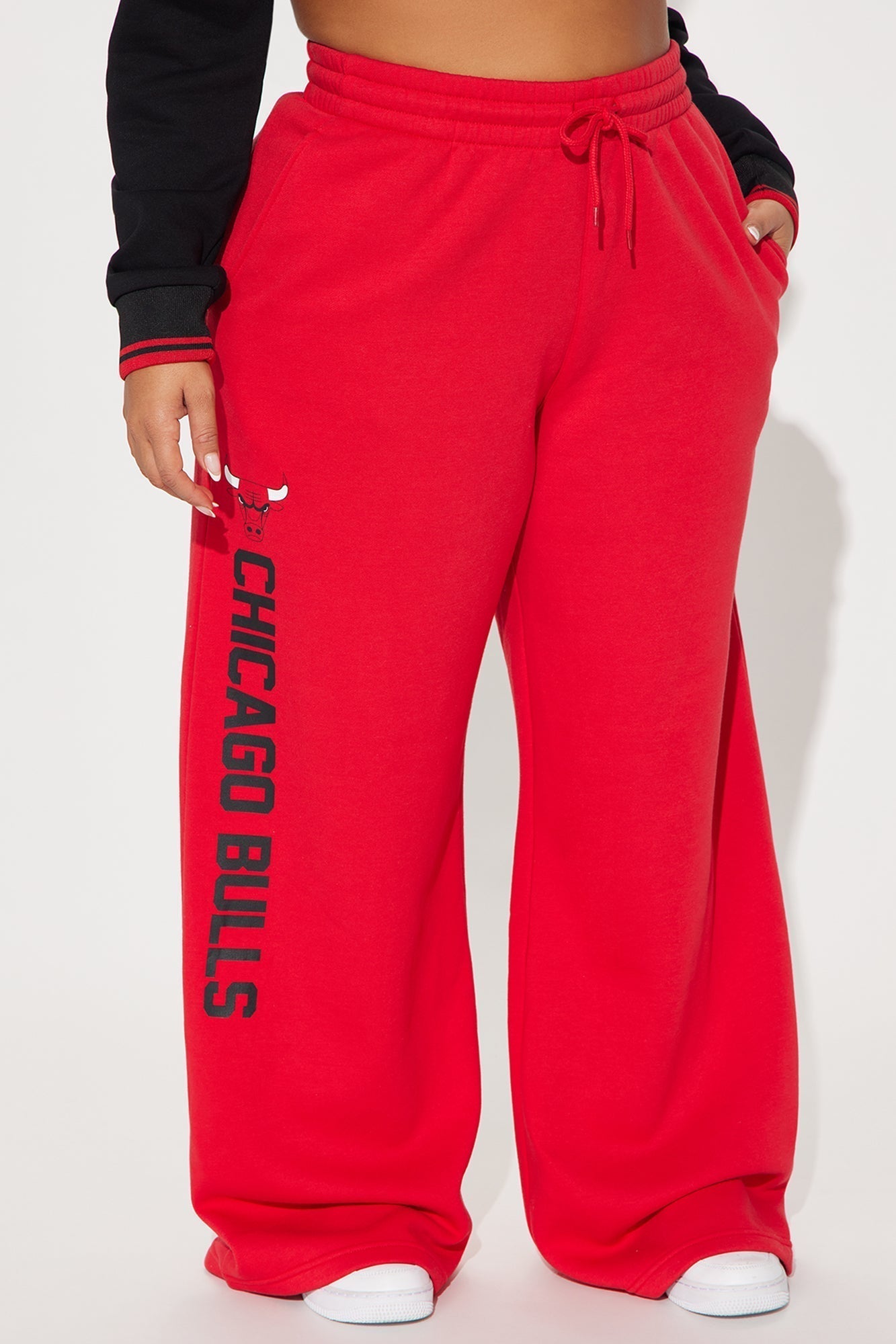 Bulls Warm Up Wide Leg Pant - Red