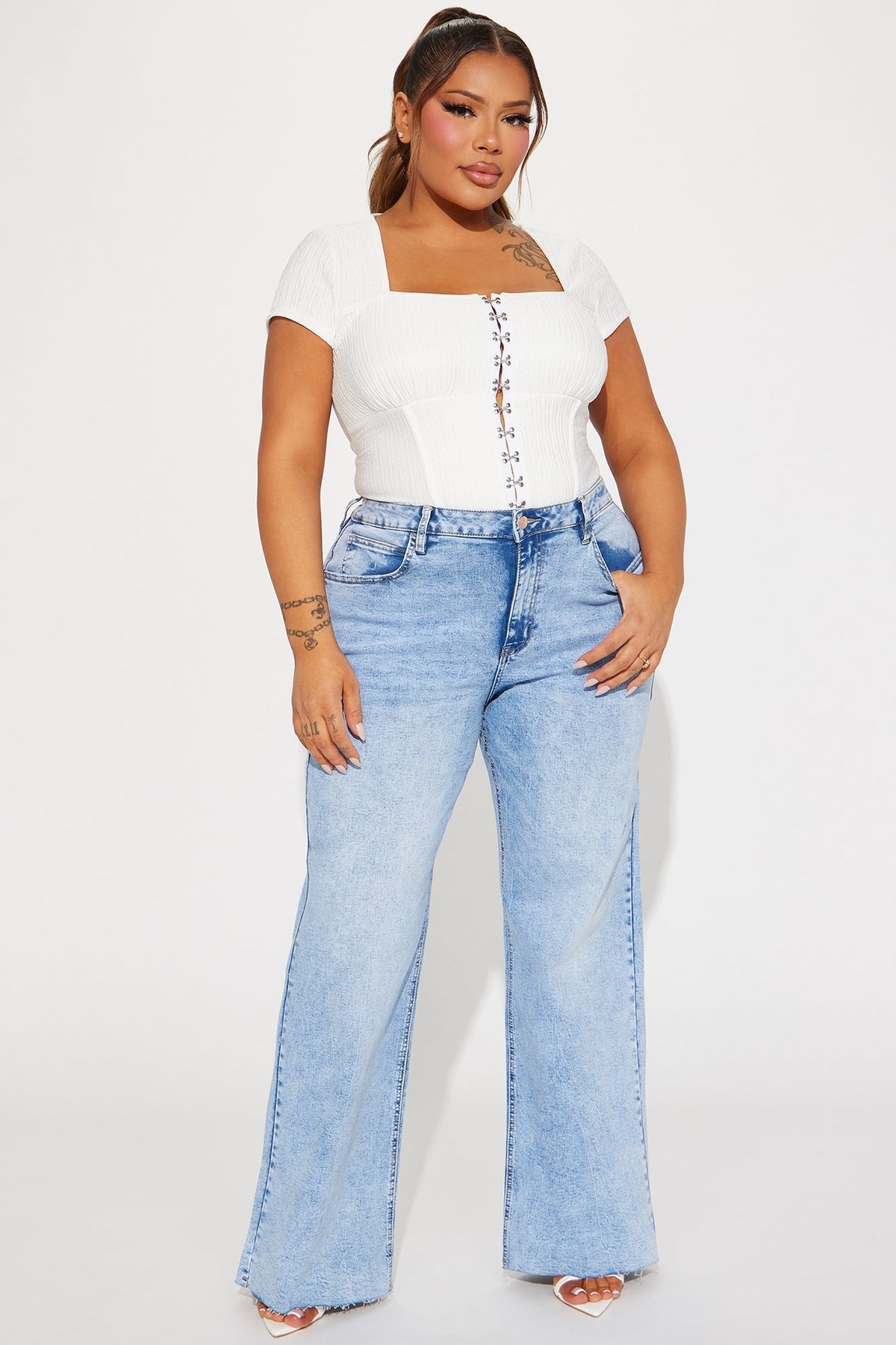 So Valid Stretch Wide Leg Jeans - Light Wash
